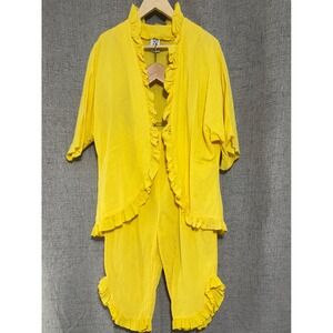Alfredos Wife Yellow Ruffle Capris Set Women Small Loungewear Summer Beach